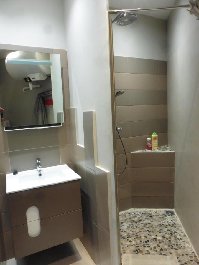 Appartamento Au Cosy Provencal Centre Historique Parking Public 300M Aix-en-Provence Esterno foto